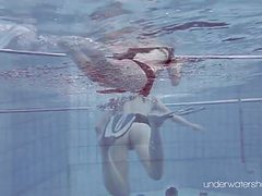 KiloTube presents: Roxalana chech in scuba diving in the pool