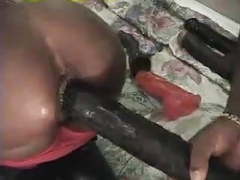 KiloTube presents: 20 inch dildo