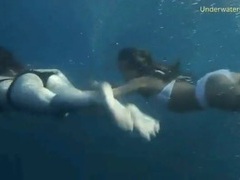 KiloTube presents: Bikini girls filmed underwater in the ocean