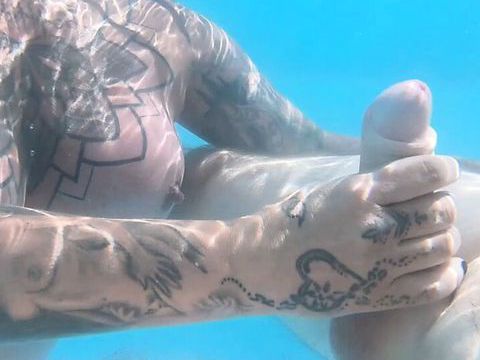 KiloTube presents: Underwater bj pool fun with the creampies
