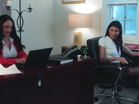 KiloTube presents: Big butt boss spreads legs to ride her coworker on the bed