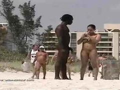 KiloTube presents: Got to the nude beach with this guy